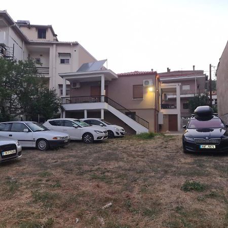 Enjoy Meteora Three Apartment Kalambaka Bagian luar foto