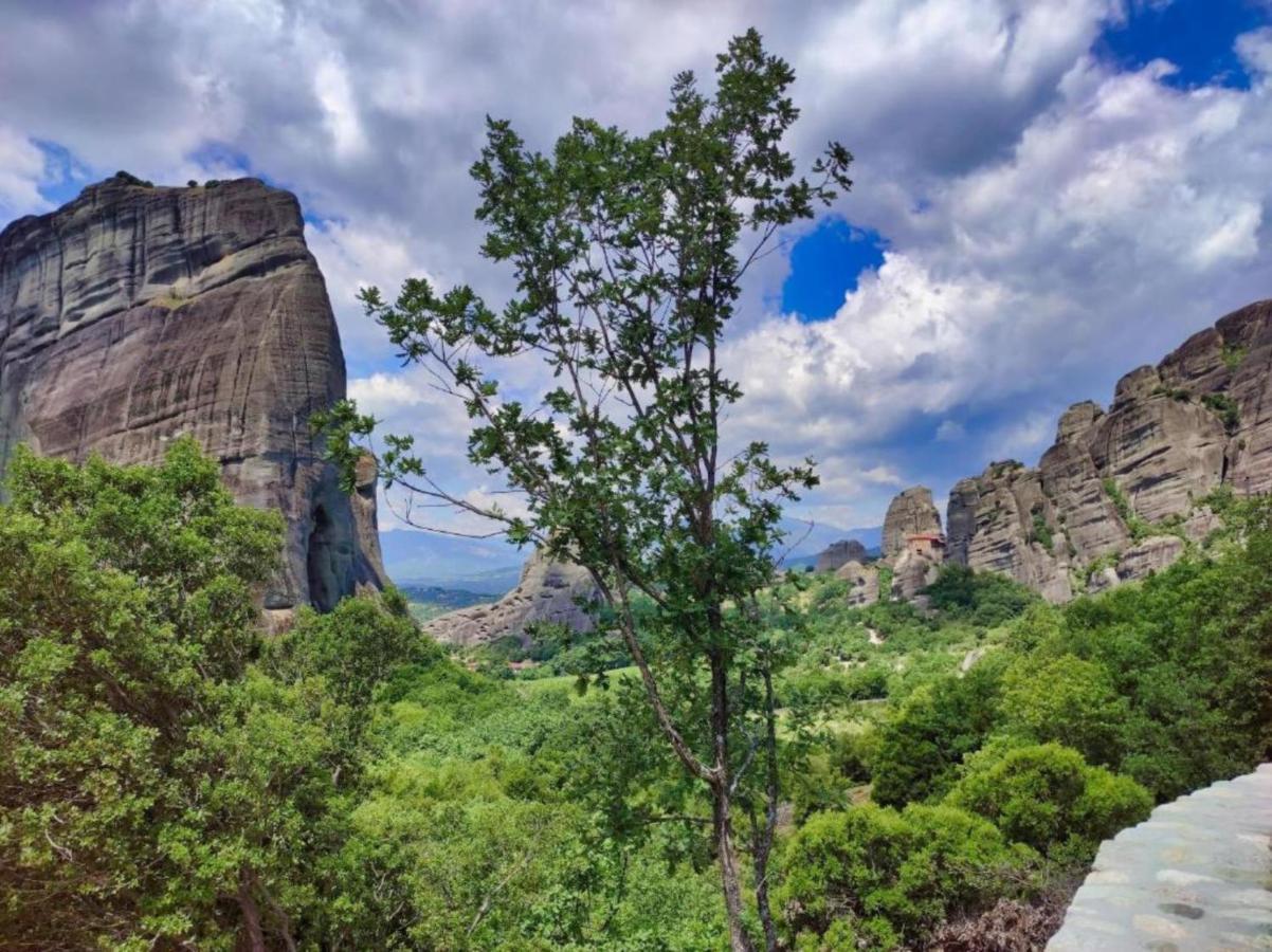 Enjoy Meteora Three Apartment Kalambaka Bagian luar foto