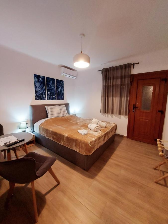 Enjoy Meteora Three Apartment Kalambaka Bagian luar foto