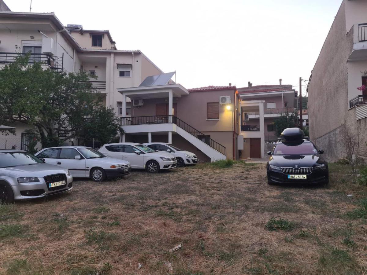 Enjoy Meteora Three Apartment Kalambaka Bagian luar foto