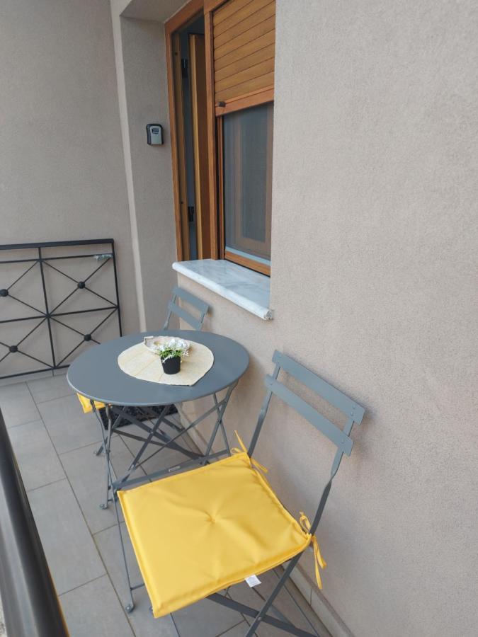 Enjoy Meteora Three Apartment Kalambaka Bagian luar foto